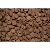 Universal Marhás ízesítésű közepes szemű kutyatáp 2,5 kg